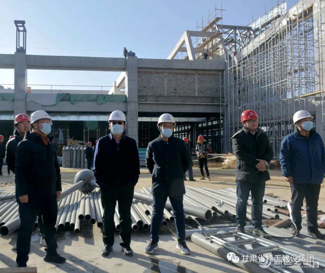 兰州新区高铁南站再传喜讯：大跨度网架第一次提升圆满成功！