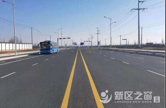 兰州新区秦川街（经四十四路-经四十五路）道路工程顺利通过竣工验收！